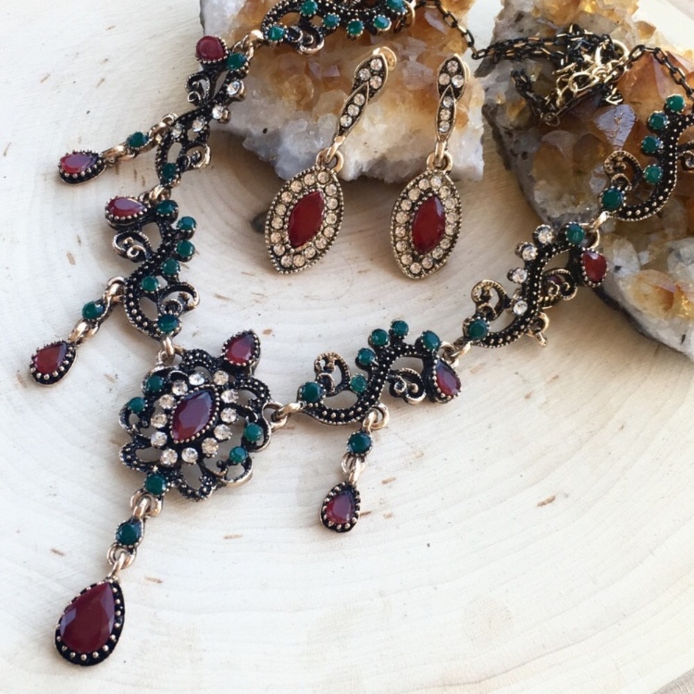 Brand New Boho Tribal Necklace & Earrings Set